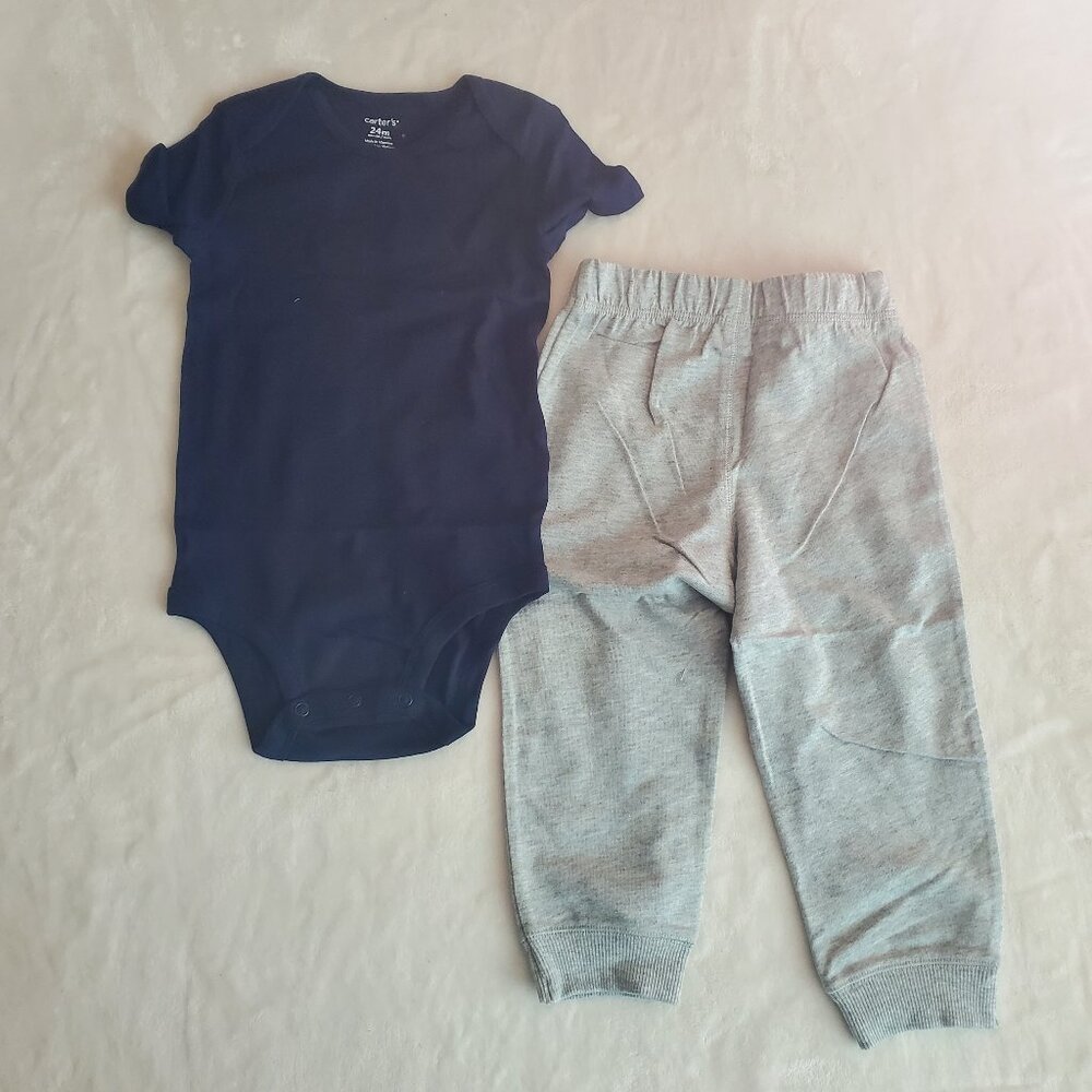 NEW Carter's Boys Baby 3 piece set. Size 24 months. Pants Onesie Jacket - Picture 2 of 4